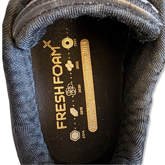 NEW BALANCE Women’s Fresh Foam X More v5 Running Shoes. Size 7.5 Wide. - Picture 10 of 11